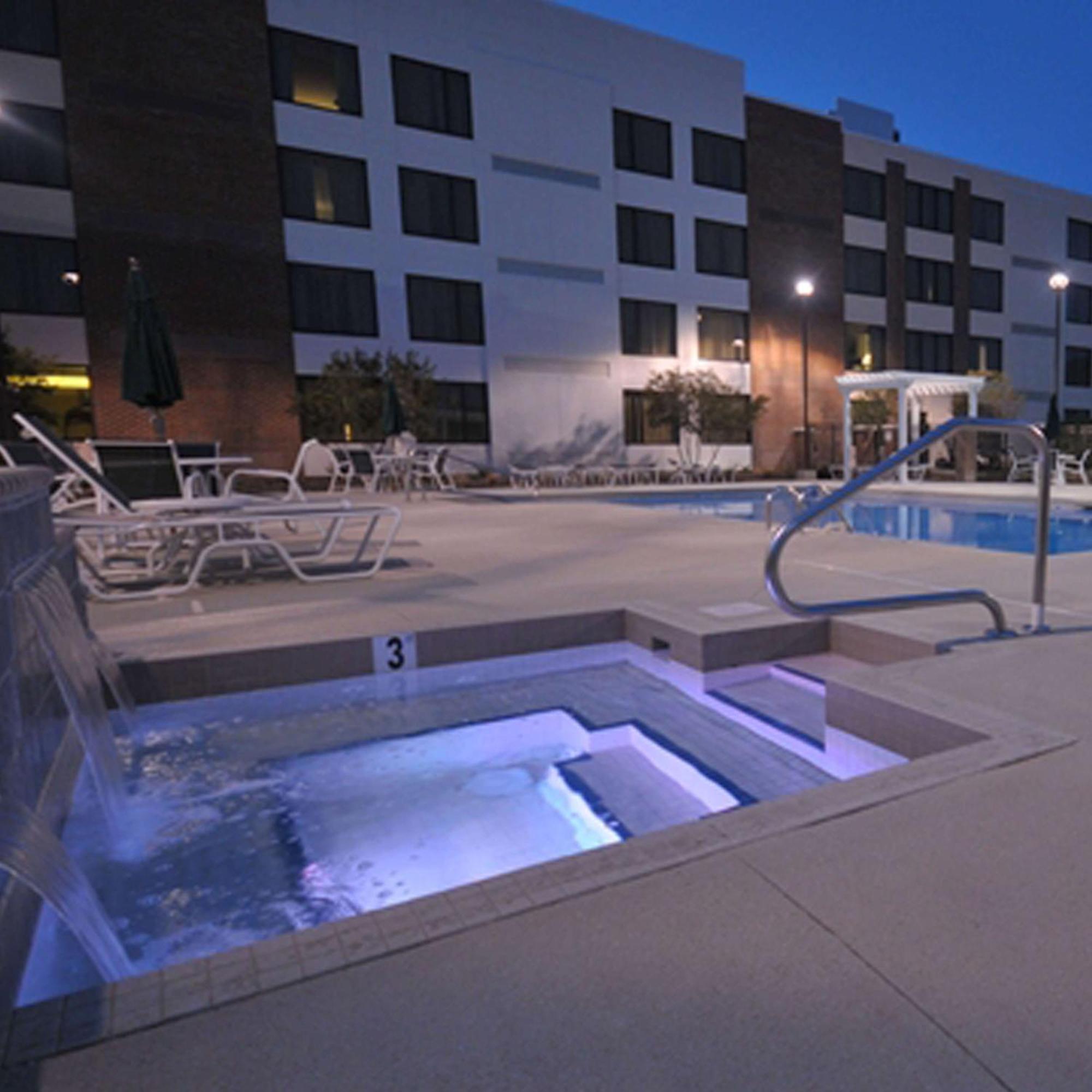 Doubletree By Hilton Rocky Mount Hotel Eksteriør billede
