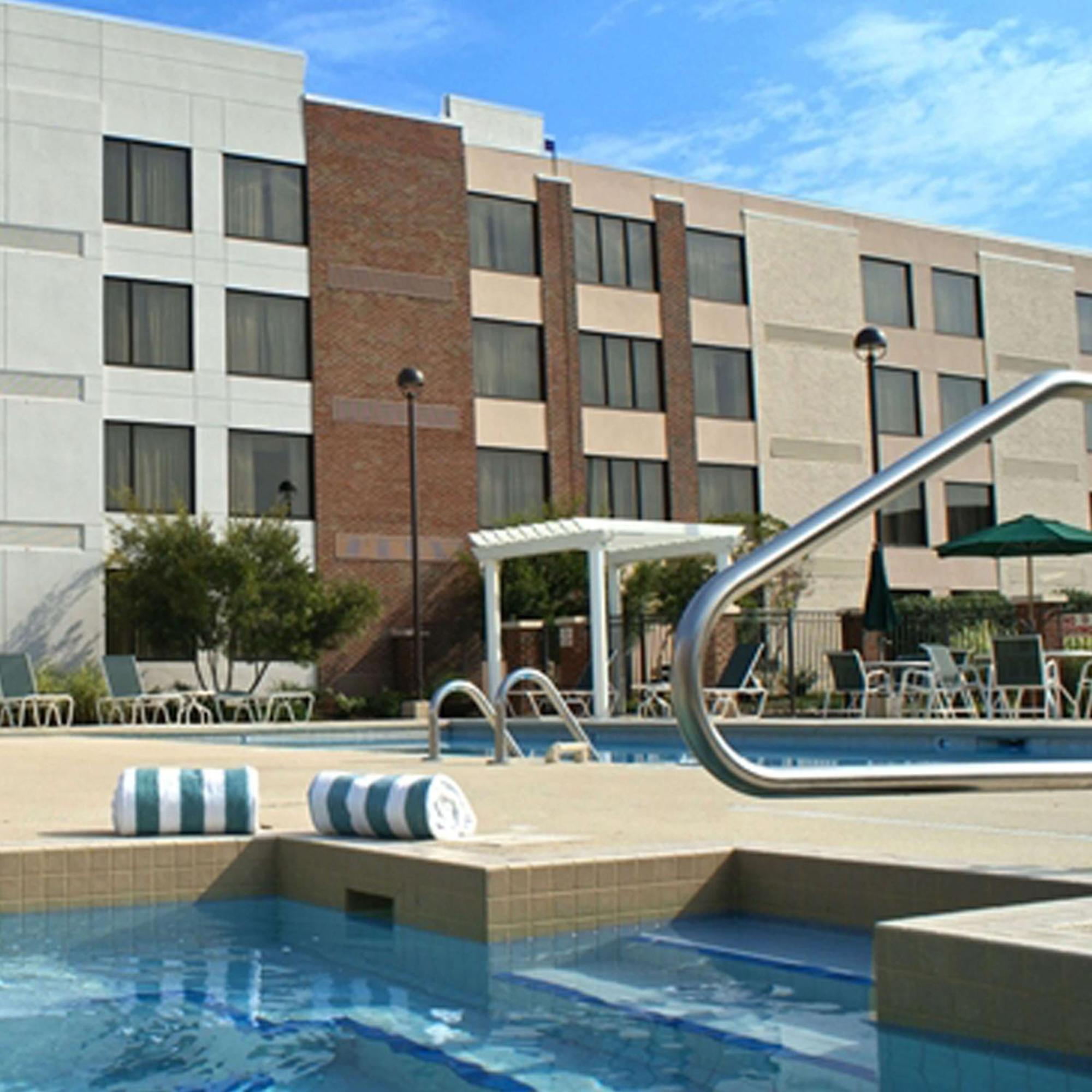 Doubletree By Hilton Rocky Mount Hotel Eksteriør billede