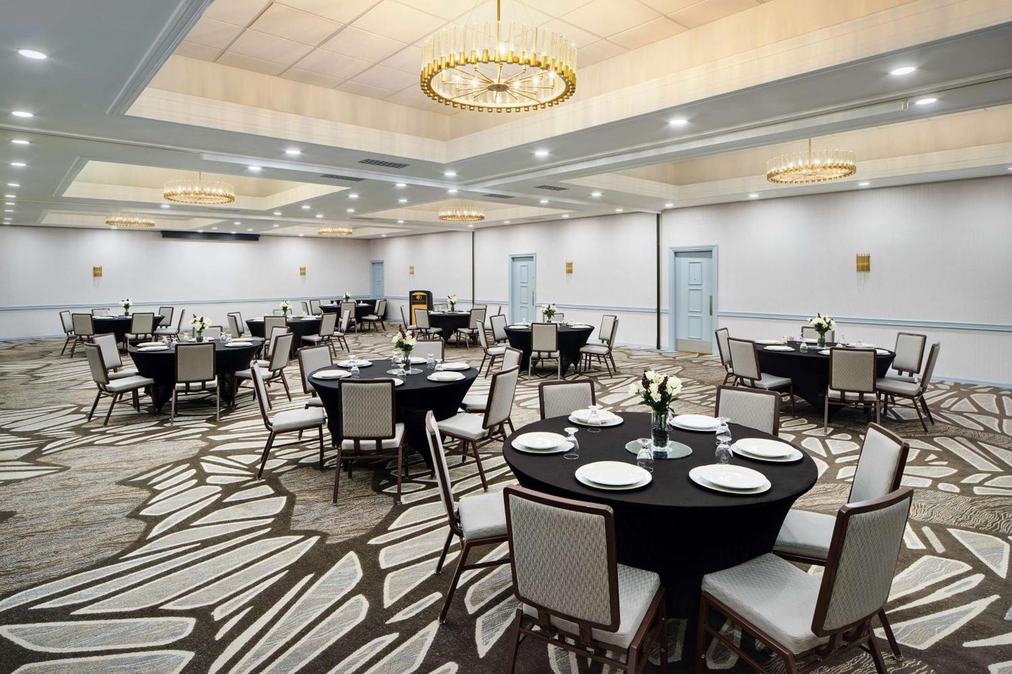 Doubletree By Hilton Rocky Mount Hotel Eksteriør billede